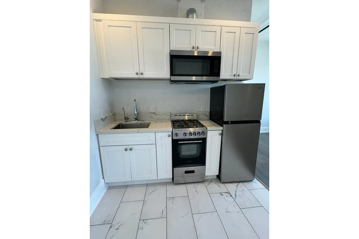 $2000 : Renta Studio (Santa Ana) image 2