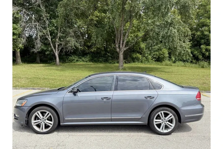 $4999 : 2014 Passat 2.0L TDI SEL Prem image 4