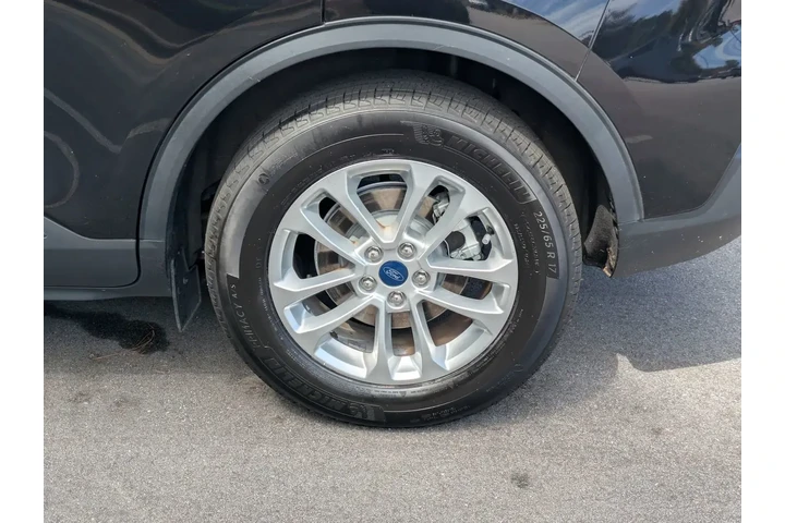 $17995 : Ford Escape 2022 SE 4dr SUV image 8