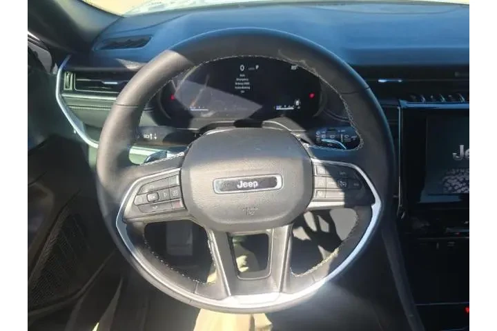 $33714 : Jeep Grand Cherokee L 2024 4 image 8