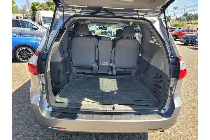 $24554 : Toyota Sienna 2015 XLE 7-Pas image 8