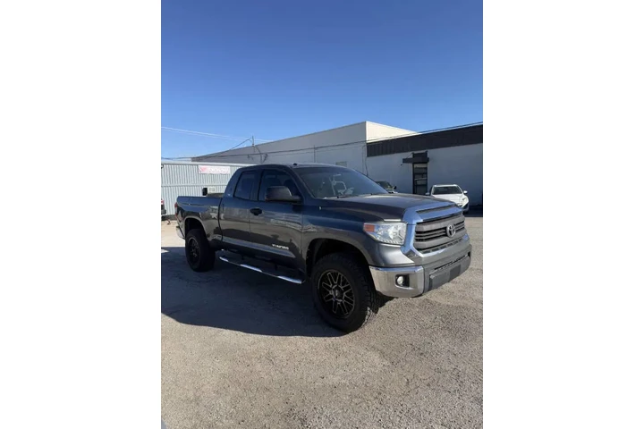 $14995 : 2015 Tundra SR5 image 5