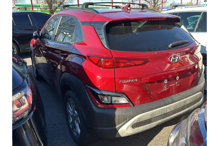 $18990 : Hyundai KONA 2023 AWD SEL 4d image 6