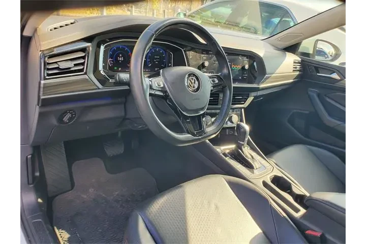 $12990 : Volkswagen Jetta 2019 SEL 4d image 10