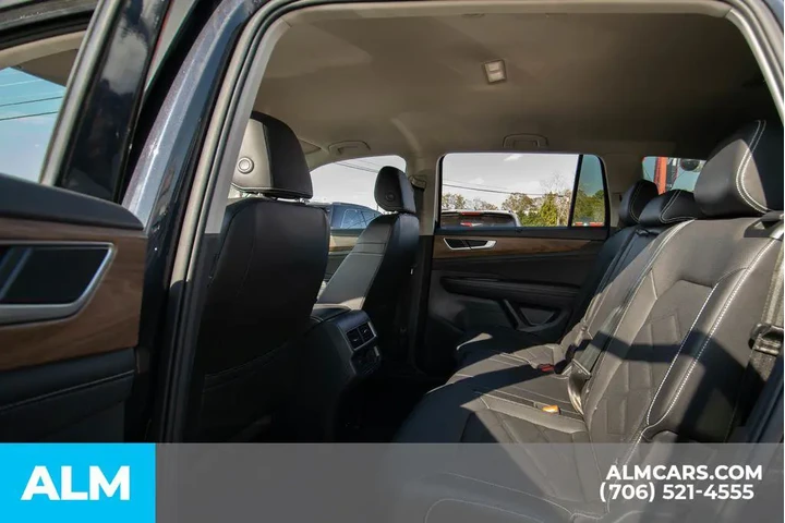 $33920 : Volkswagen Atlas 2025 SE 4dr image 9