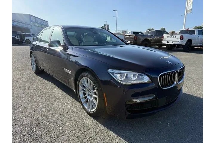 $18040 : BMW 7 Series 2015 AWD 750Li image 4