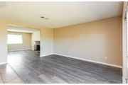 $2145 : 2 Bed 2 Bath In Los Angeles thumbnail