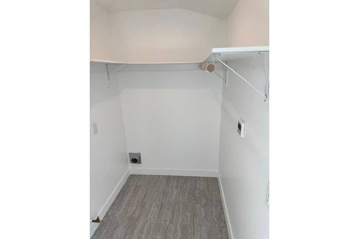 $1899 : Apartamento studio image 9