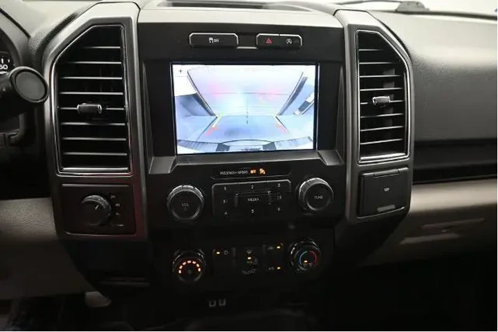 $31998 : Ford F-150 2019 4x4 XL 4dr S image 4