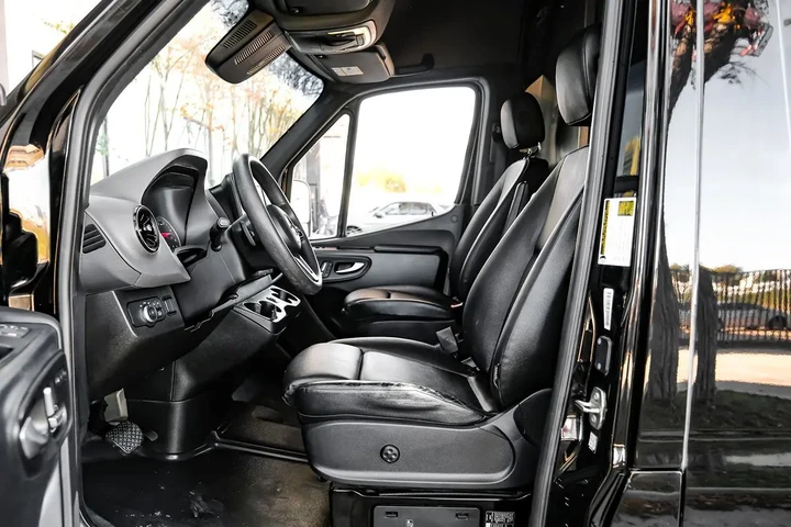 $35990 : 2022 Sprinter Cargo Van 2500 image 5