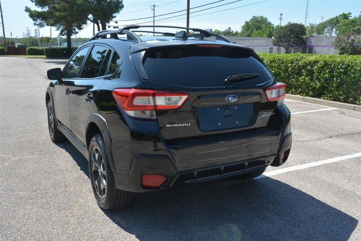 2018 Crosstrek 2.0i Premium image 9