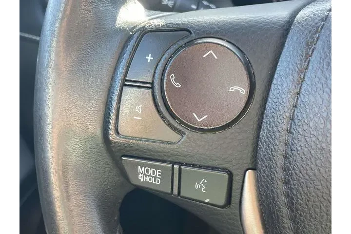 $12900 : Toyota RAV4 2017 XLE 4dr SUV image 8