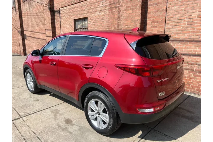 $12999 : 2018 Sportage LX image 4