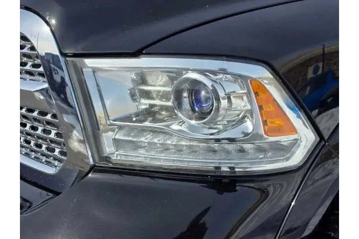 $19400 : Ram 1500 2014 4x4 Laramie 4d image 5