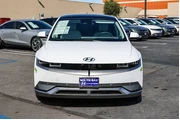 $28998 : Hyundai IONIQ 5 2023 AWD Lim thumbnail