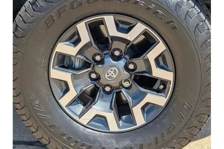 $36995 : Toyota Tacoma 2022 4x4 TRD O image 10