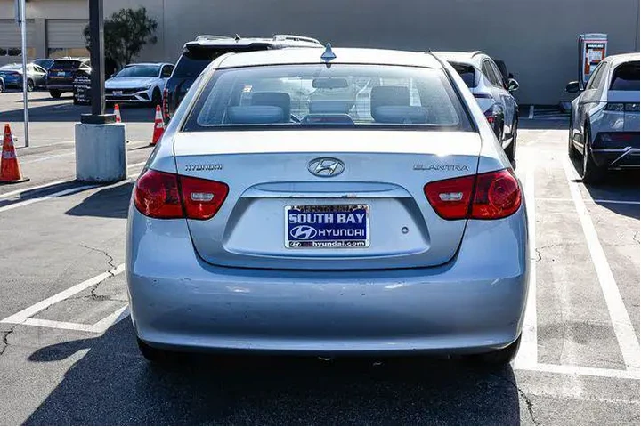 $6299 : Hyundai ELANTRA 2010 GLS 4dr image 5