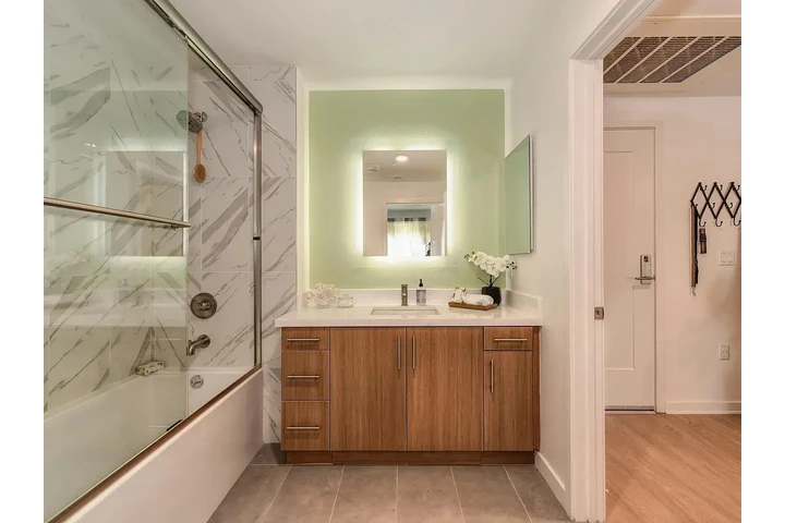 $2150 : 2bed 1ba available for rent image 2