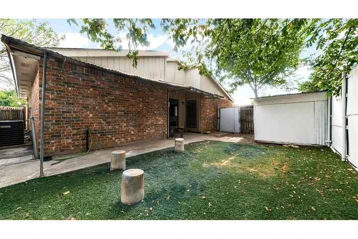 $2050 : casa de renta image 8