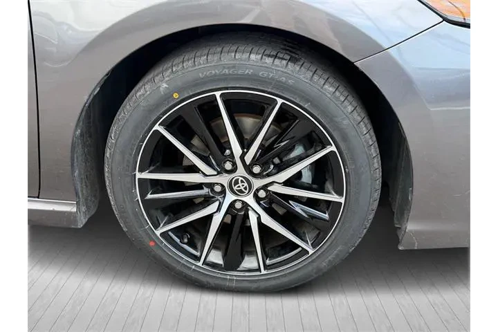 $19995 : Toyota Camry 2022 SE 4dr Sed image 6