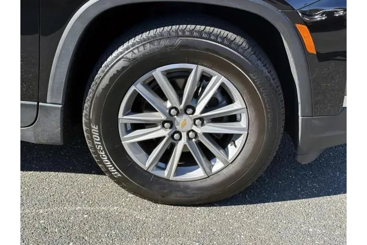 $31999 : Chevrolet Traverse 2023 4x4 image 6