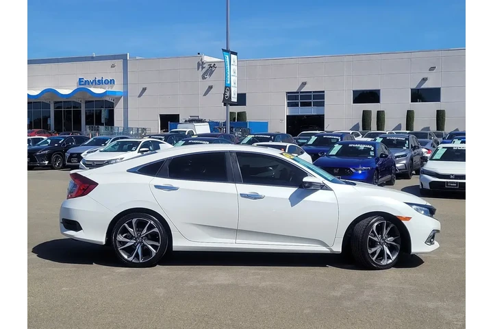 $24988 : Honda Civic 2021 Touring 4dr image 4