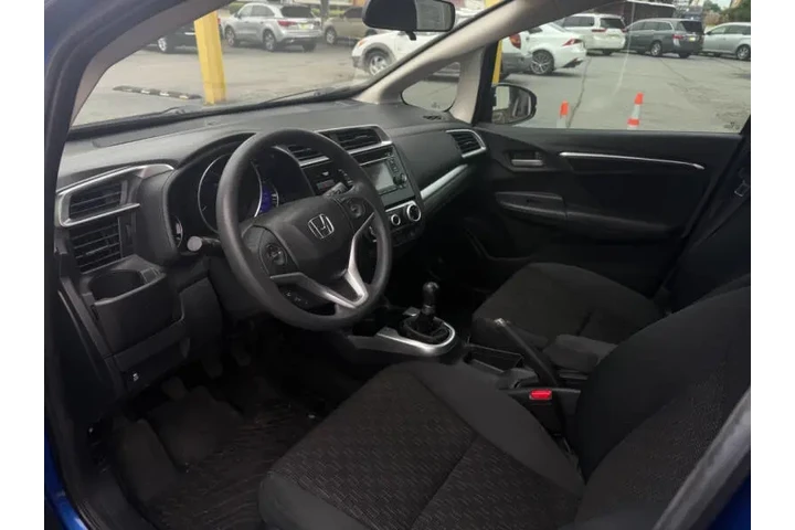 2015 Fit LX image 8