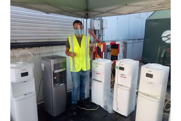 SERVICIO DESPACHADORES DE AGUA image 2