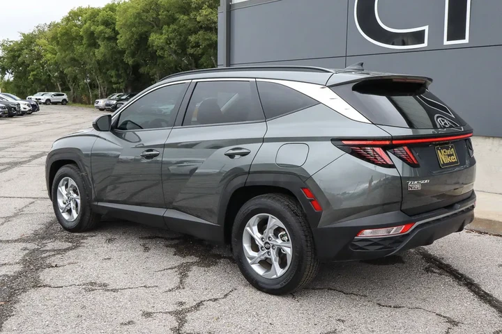 $19988 : 2022 Tucson SEL image 6