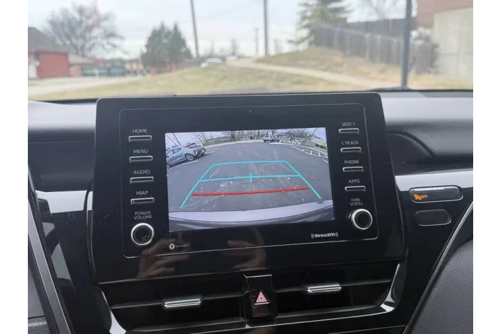 $14999 : 2021 Camry LE image 9