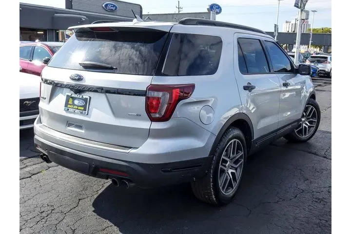 $22963 : Ford Explorer 2018 AWD Sport image 8