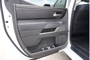 Toyota Tundra 2024 4x2 SR5 4 en Houston