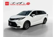 Toyota Sienna 2023 LE 8-Pass en San Bernardino