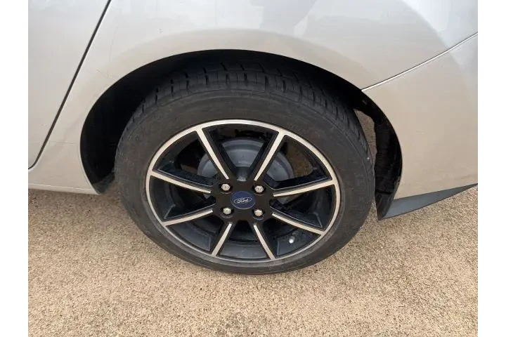 $7688 : Ford Fiesta 2018 SE 4dr Seda image 10