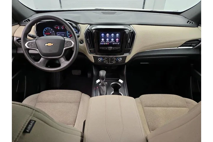 $25998 : Chevrolet Traverse 2023 LS 4 image 9