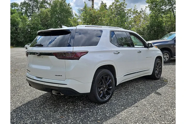 $27459 : Chevrolet Traverse 2021 4x4 image 5