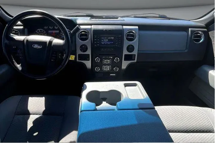 $11000 : Ford F-150 2013 4x4 Lariat 4 image 8