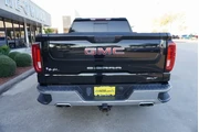 $39988 : GMC Sierra 1500 2021 4x4 SLT thumbnail