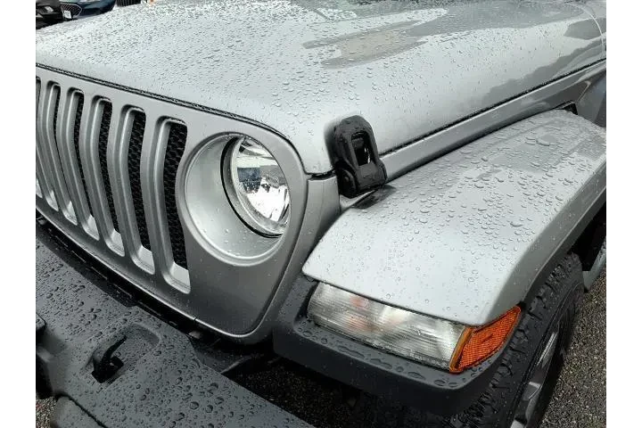 $27990 : Jeep Wrangler Unlimited 2018 image 10