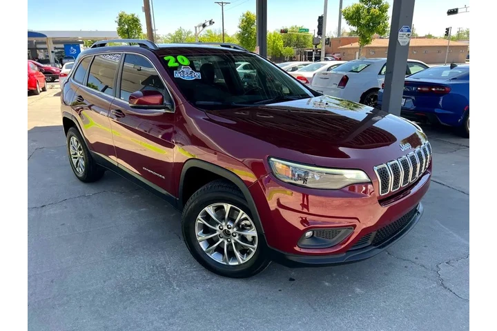 2020 Cherokee Latitude Plus 4 image 3