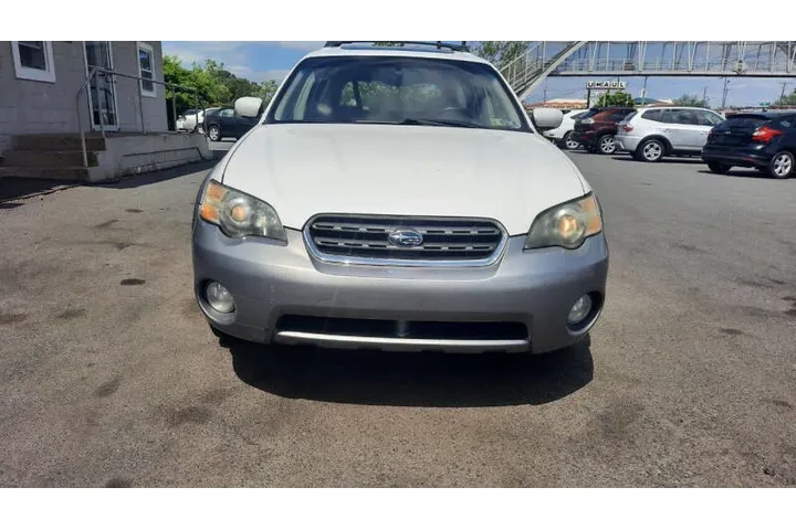 $2495 : 2005 Outback 2.5i Limited image 5