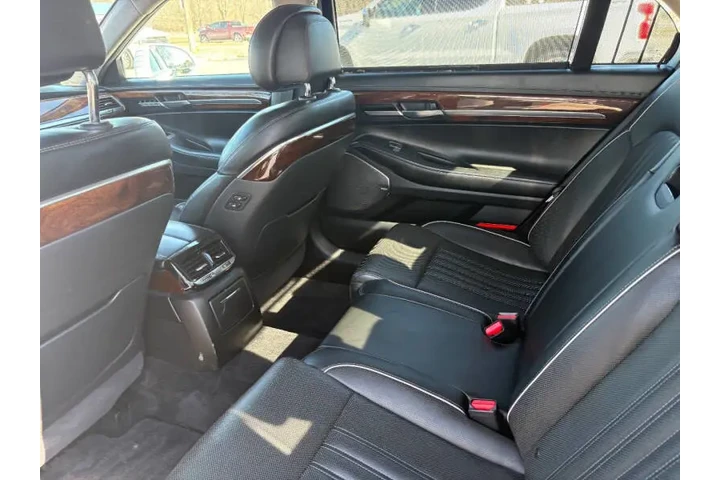 $11950 : 2017 Genesis G90 3.3T Premium image 8