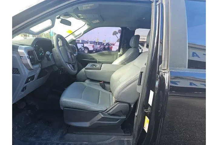 $25793 : Ford F-150 2022 4x2 XL 4dr S image 9