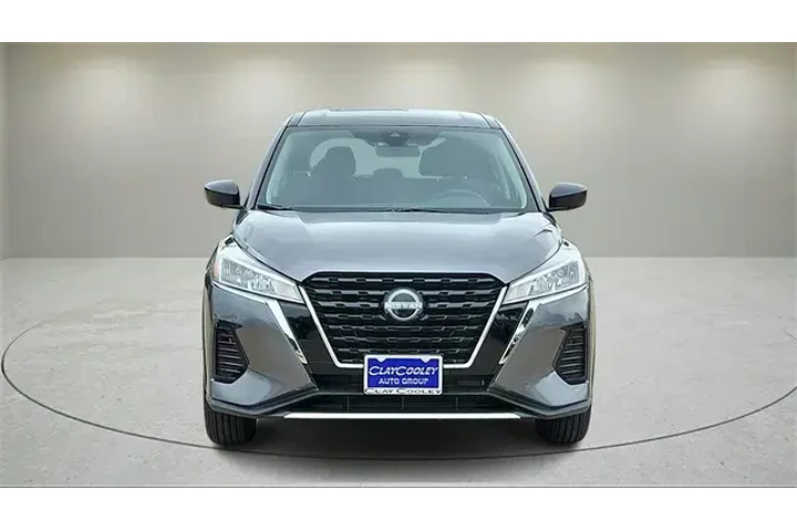 $19851 : Nissan Kicks Play 2025 S 4dr image 2