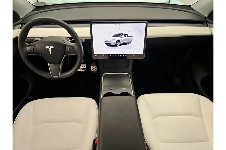 $32998 : Tesla Model Y 2023 AWD Long image 9
