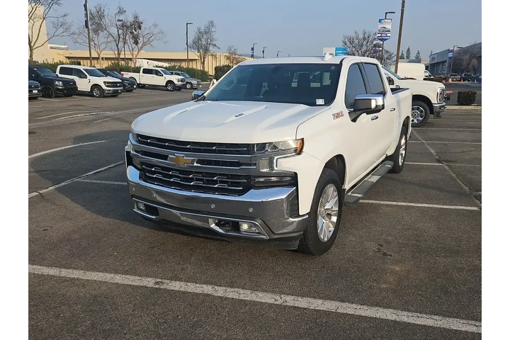 $34000 : Chevrolet Silverado 1500 Lim image 1