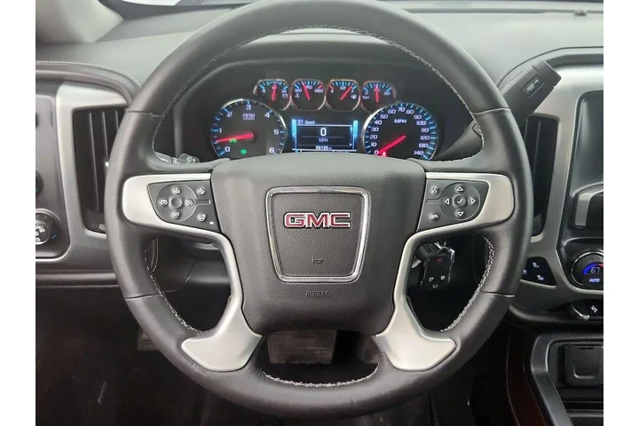 $34998 : GMC Sierra 1500 2018 4x4 SLT image 10