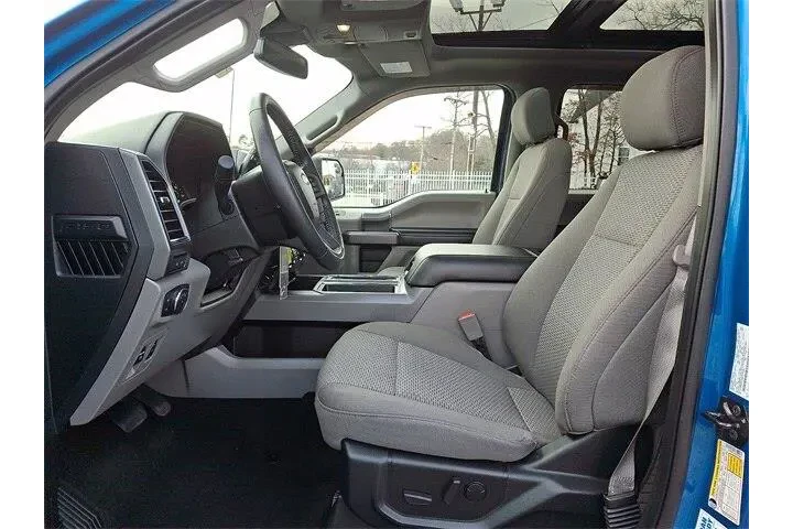 $29400 : Ford F-150 2019 4x2 XLT 4dr image 10