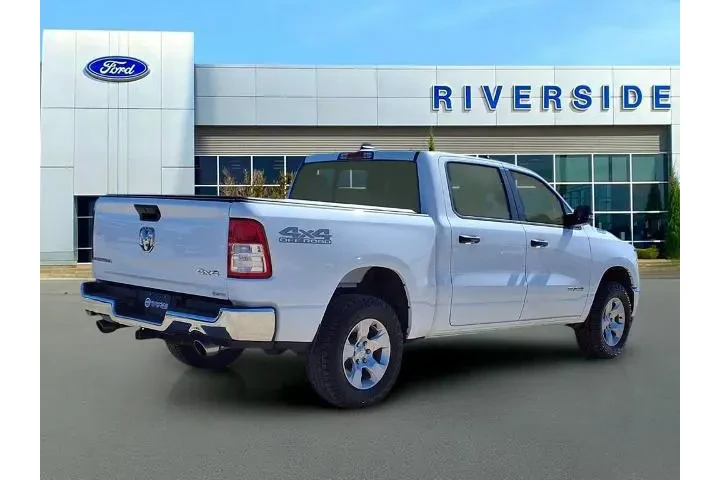 $27995 : Ram 1500 2023 4x4 Big Horn 4 image 6