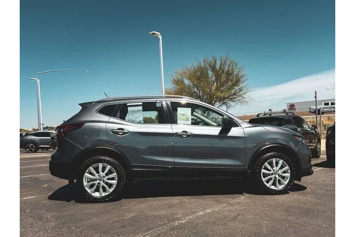 $15997 : Nissan Rogue Sport 2022 SV 4 image 2